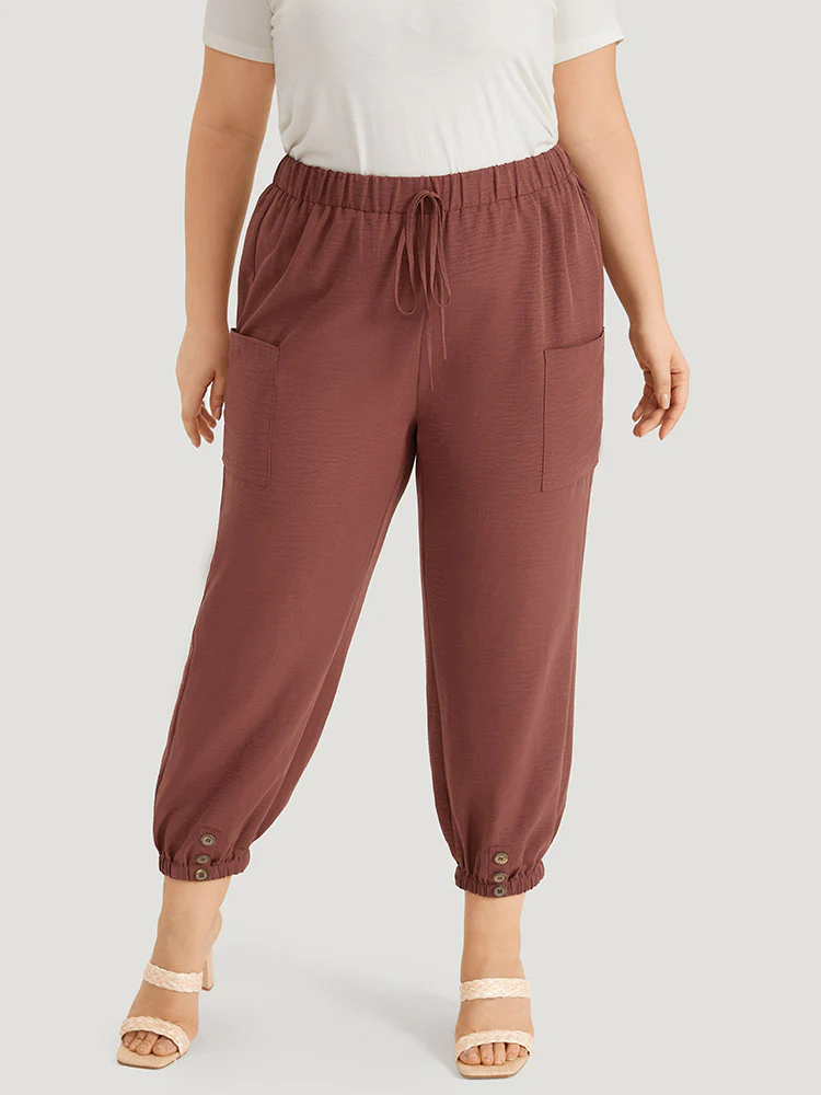 Solid Patched Pocket Bowknot Button Detail Pants - Image 2