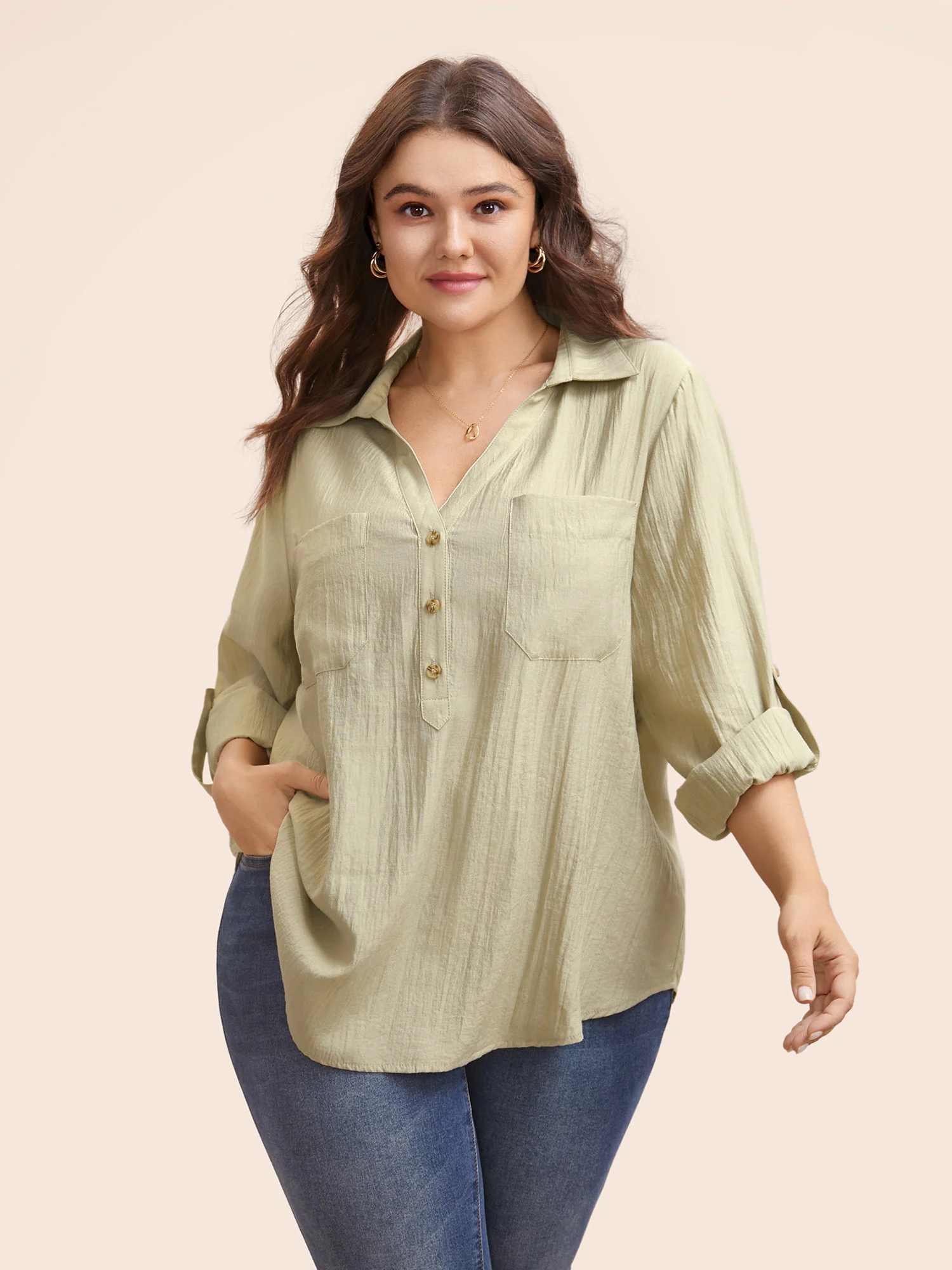 Solid Patched Pocket Tab Sleeve Blouse - Image 3