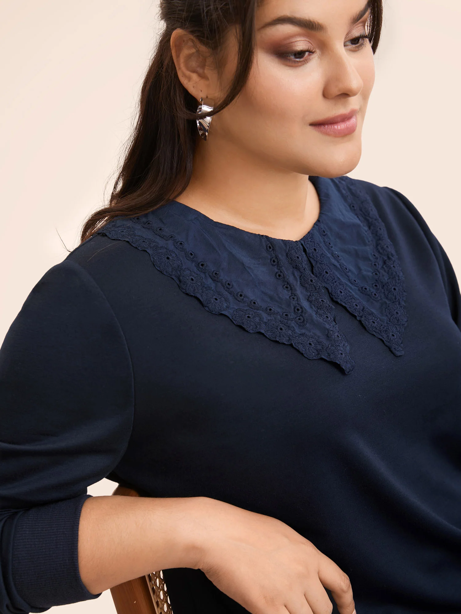 Solid Peter Pan Collar Patchwork Sweatshirt - Image 3