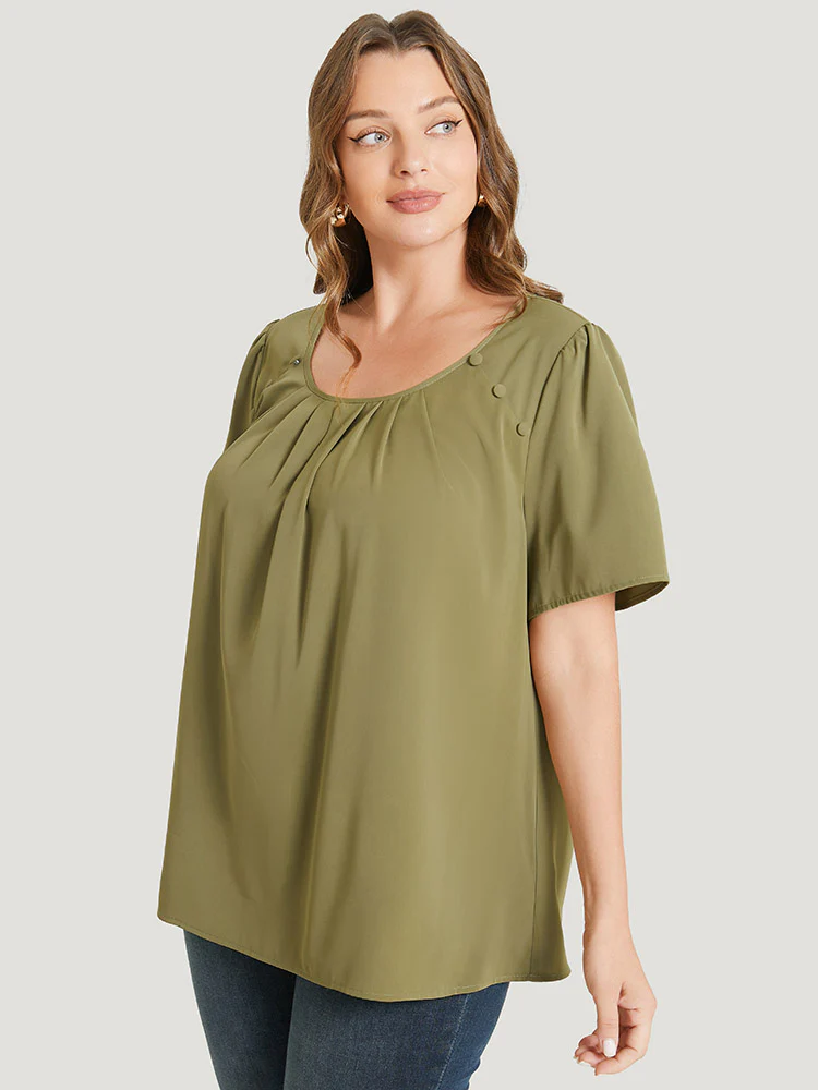 Solid Pleated Button Detail Blouse - Image 4
