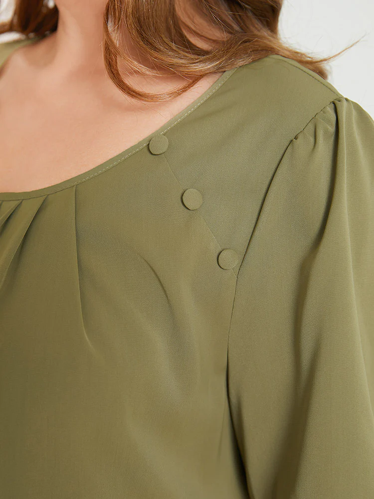 Solid Pleated Button Detail Blouse - Image 8
