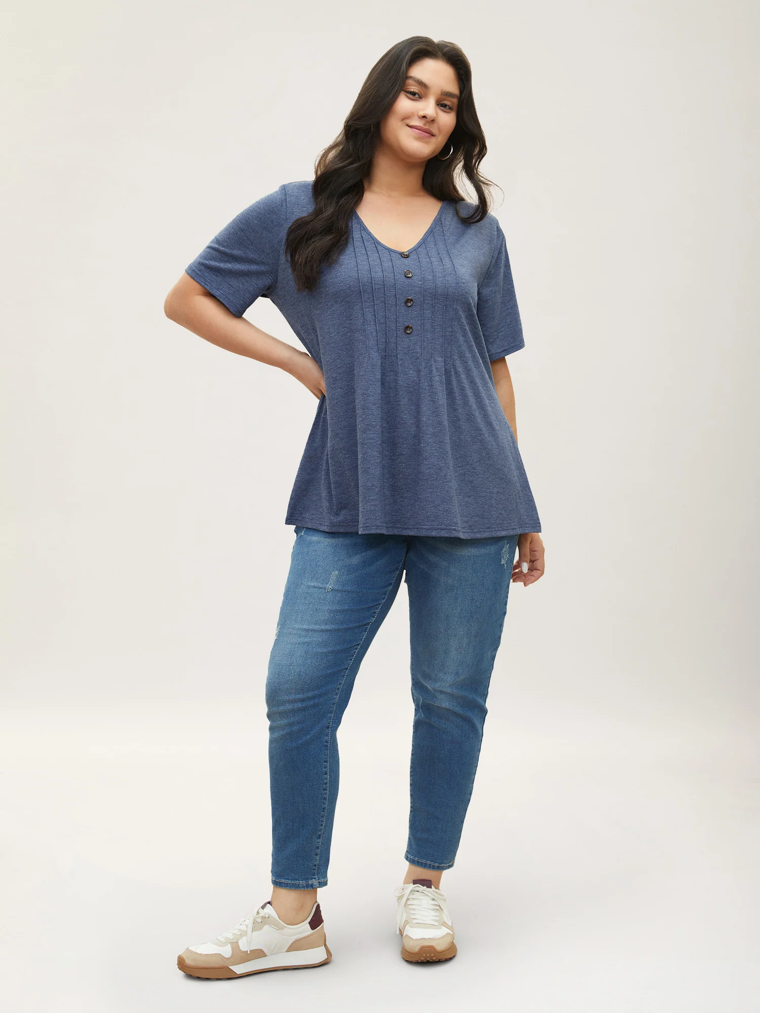 Solid Pleated Front Button Detail V Neck T-shirt - Image 3