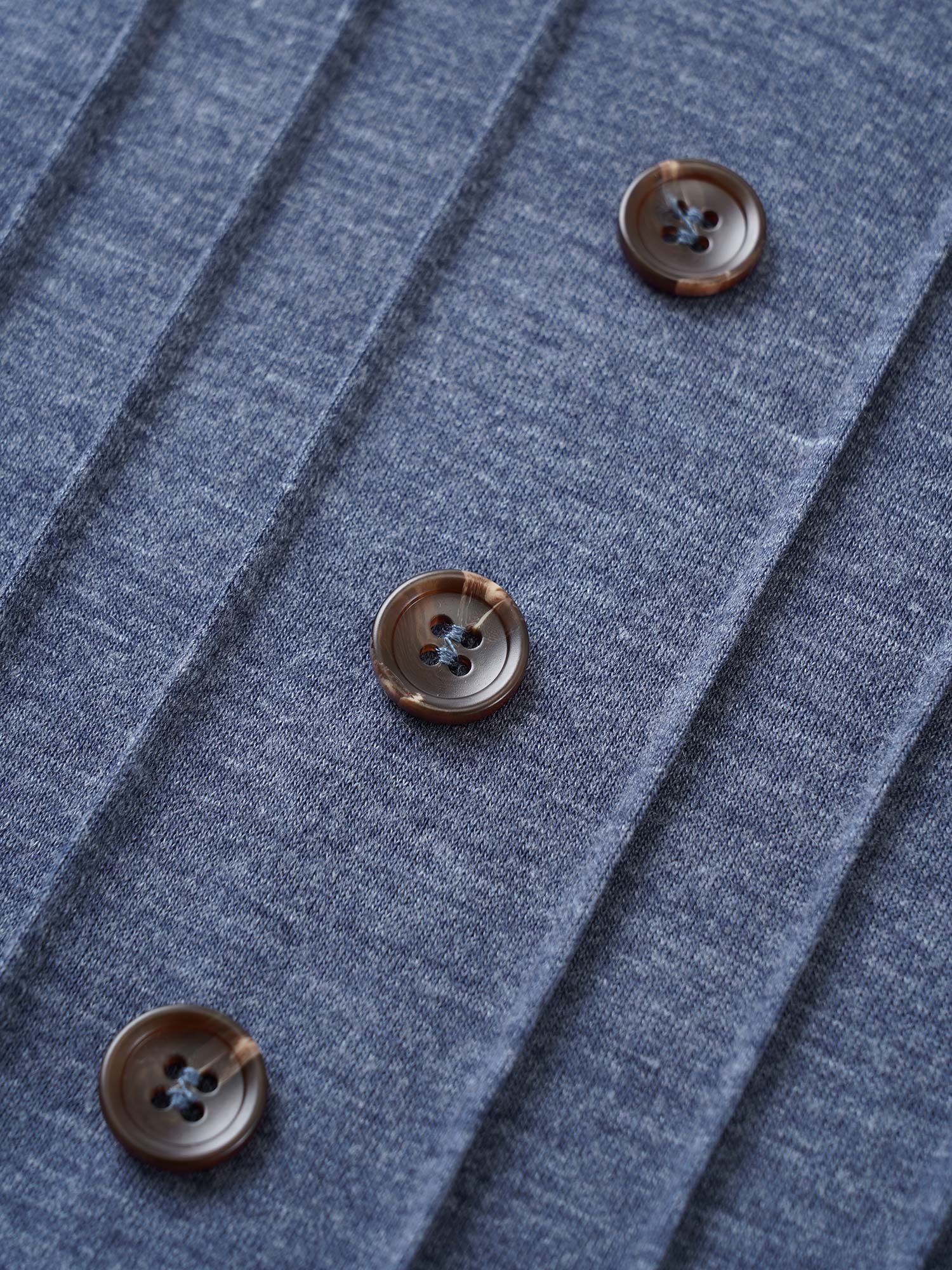 Solid Pleated Front Button Detail V Neck T-shirt - Image 6