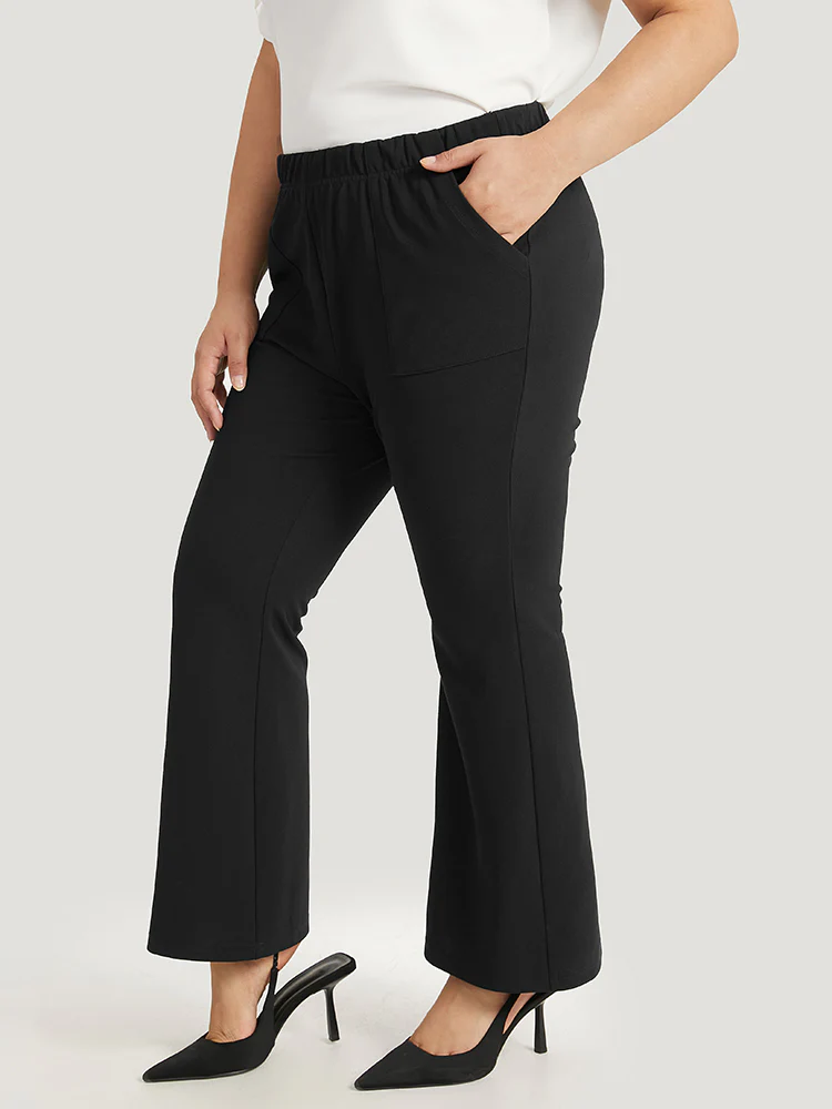 Solid Pocket Flare Leg Elastic Waist Pants - Image 2