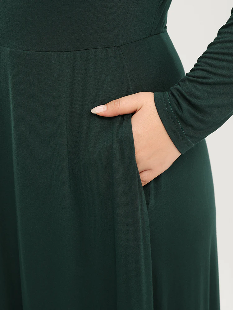 Solid Pocket Gathered V Neck Midi Dress Without Belt - Image 7