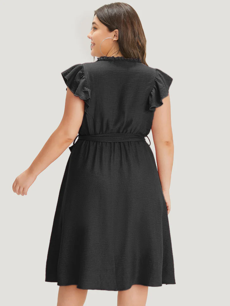 Solid Pocket Lace Insert Pleated Flutter Sleeve Dress - Image 4