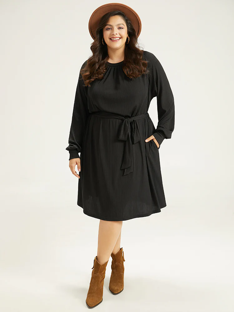 Rib Knit Solid Pocket Pleated Belted Dress - Image 4