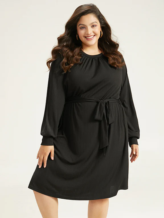 Rib Knit Solid Pocket Pleated Belted Dress - Image 5