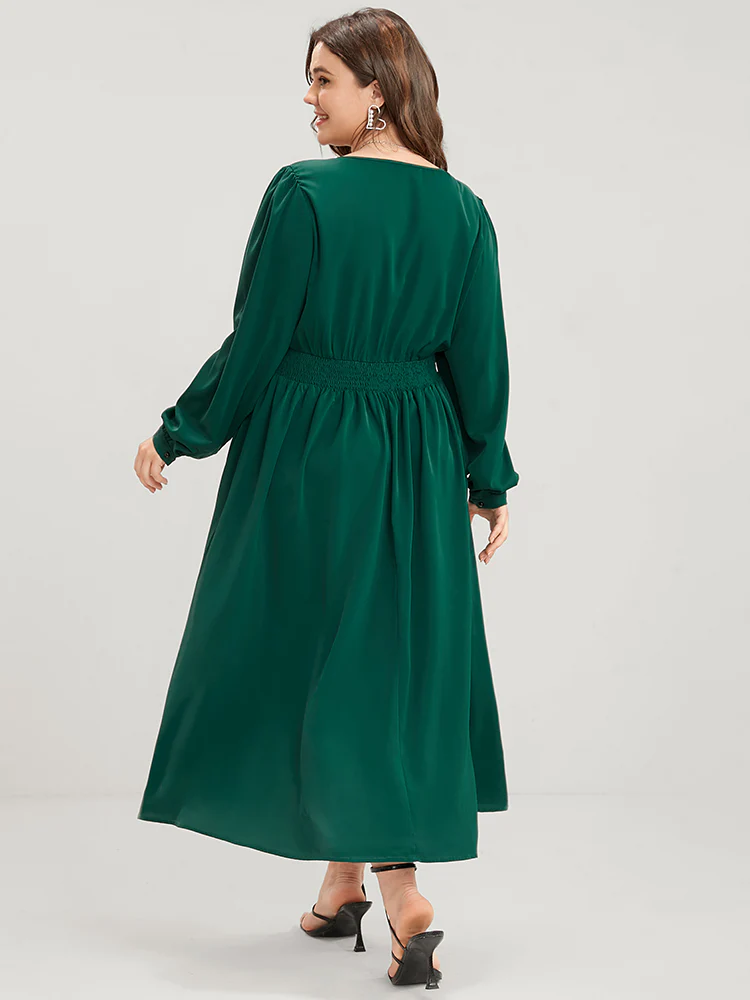 Solid Pocket Shirred Tie V Neck Ruffle Hem Dress - Image 4
