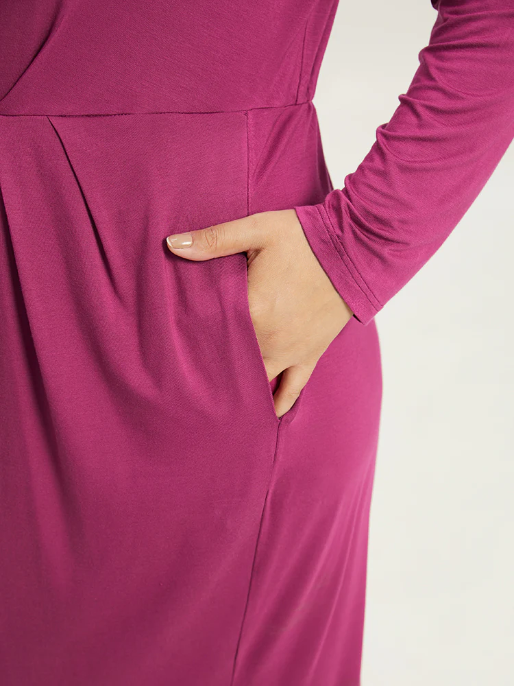 Solid Pocket V Neck Plicated Detail Dress - Image 7