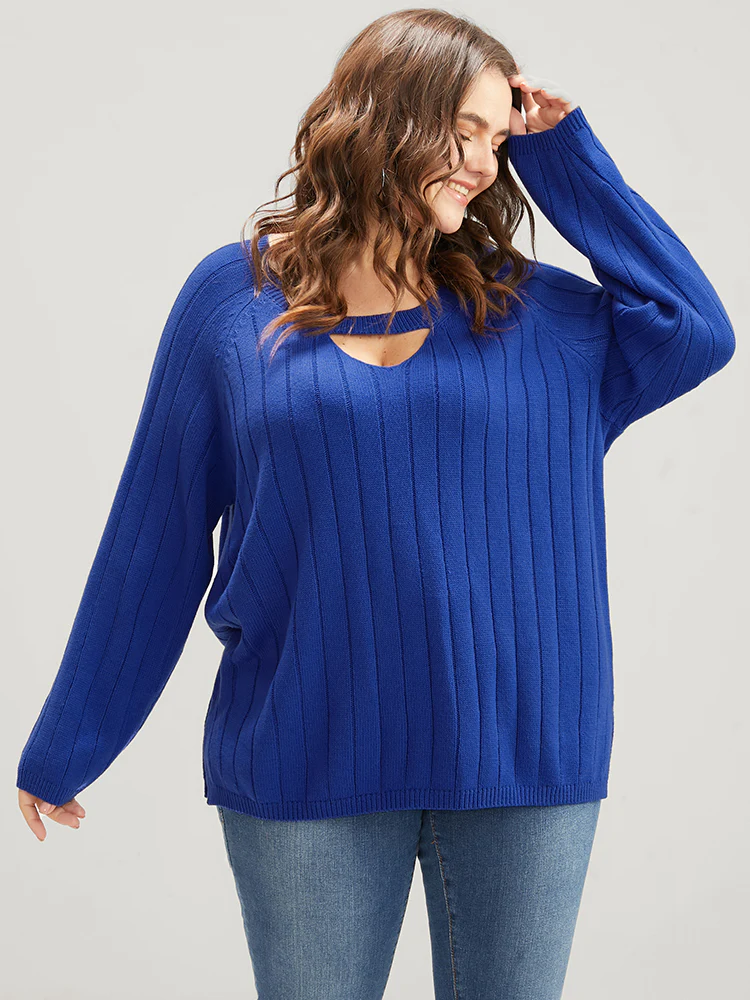 Solid Pointelle Knit Cut Out Split Hem Rib Knit Top - Image 4