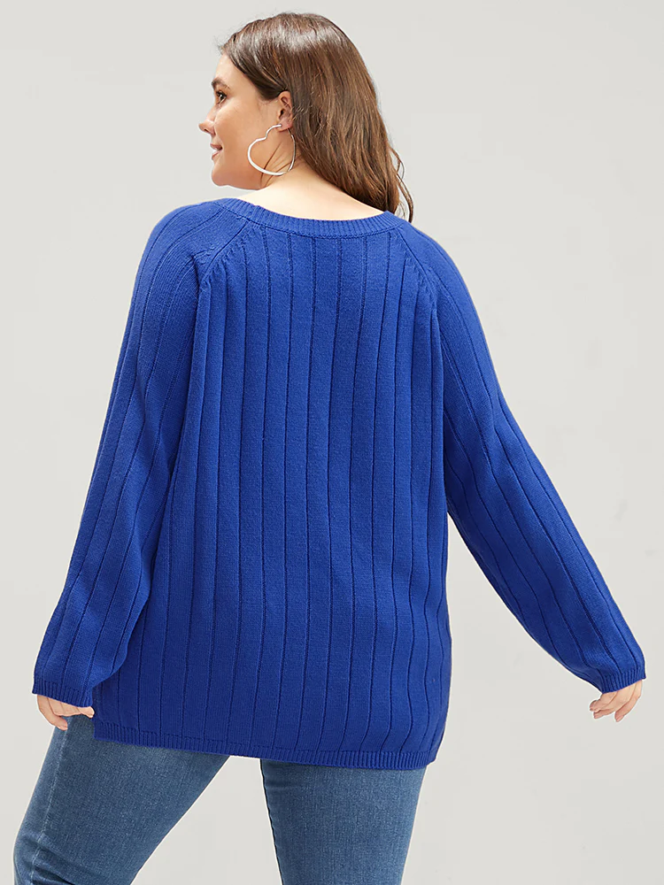 Solid Pointelle Knit Cut Out Split Hem Rib Knit Top - Image 6