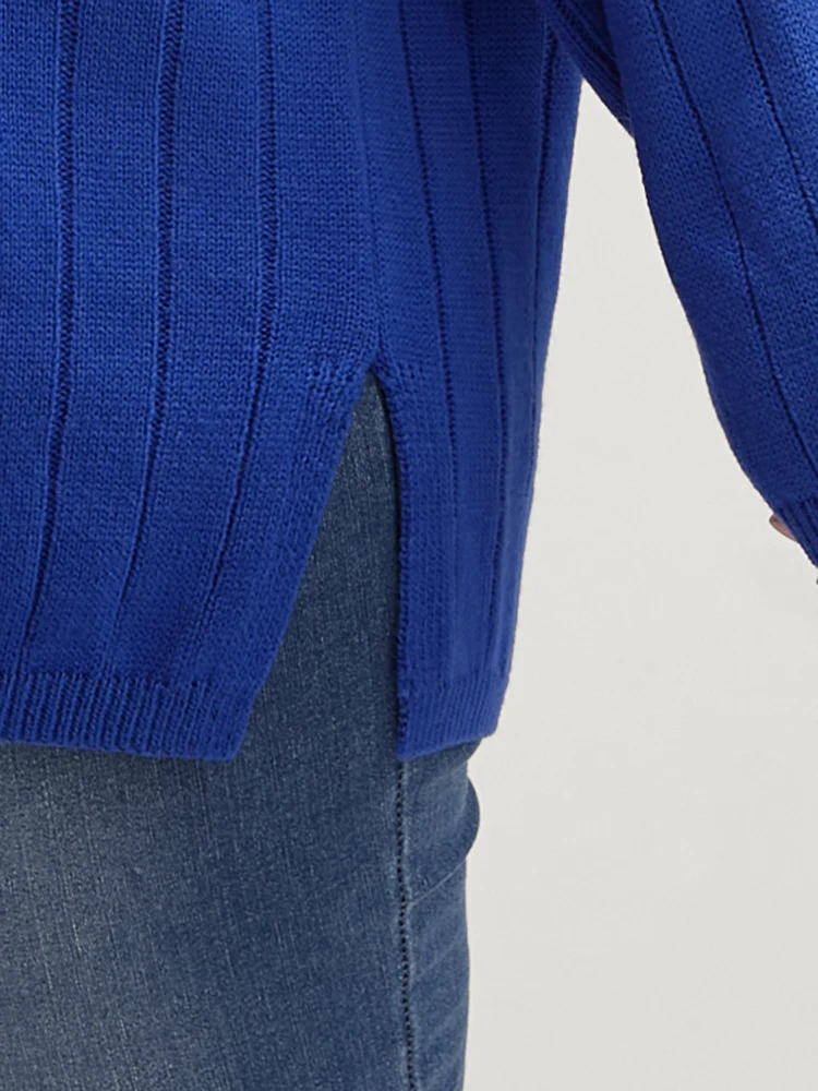 Solid Pointelle Knit Cut Out Split Hem Rib Knit Top - Image 7