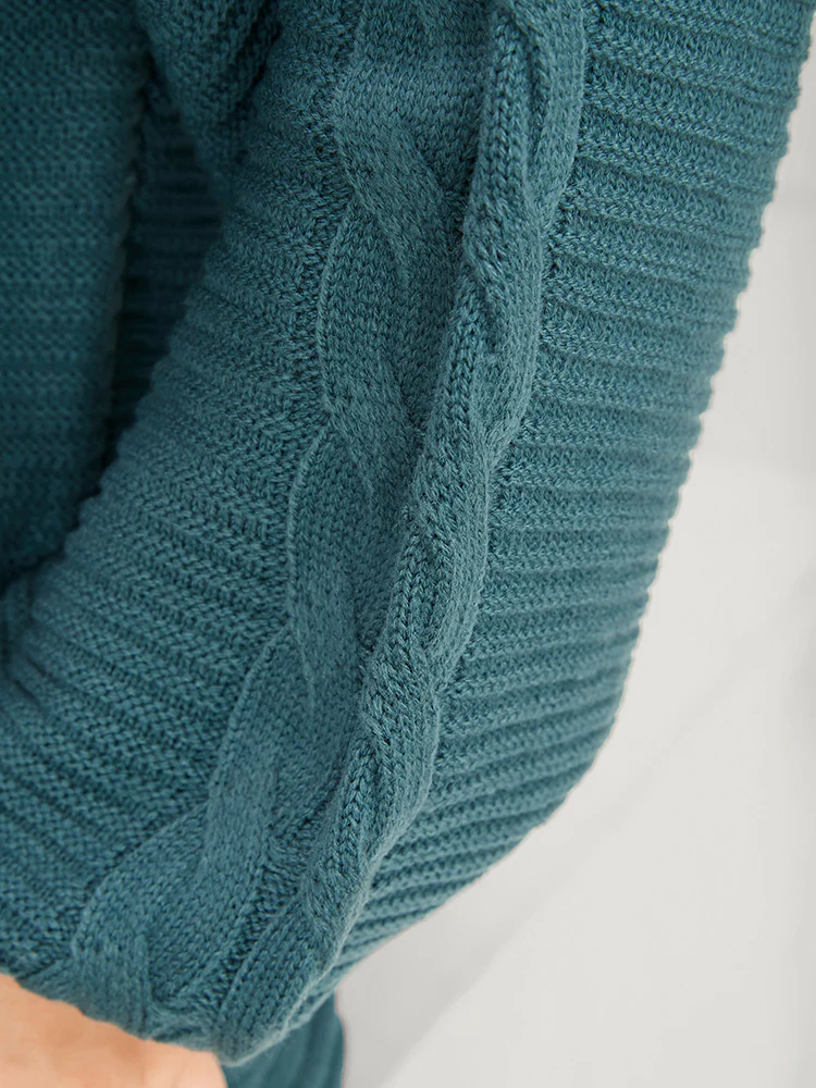 Solid Pointelle Knit V Neck Lantern Sleeve Cable Knit Top - Image 8