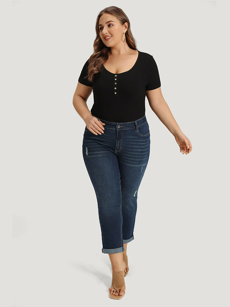 Solid Ripped Pocket Roll Hem Jeans - Image 3