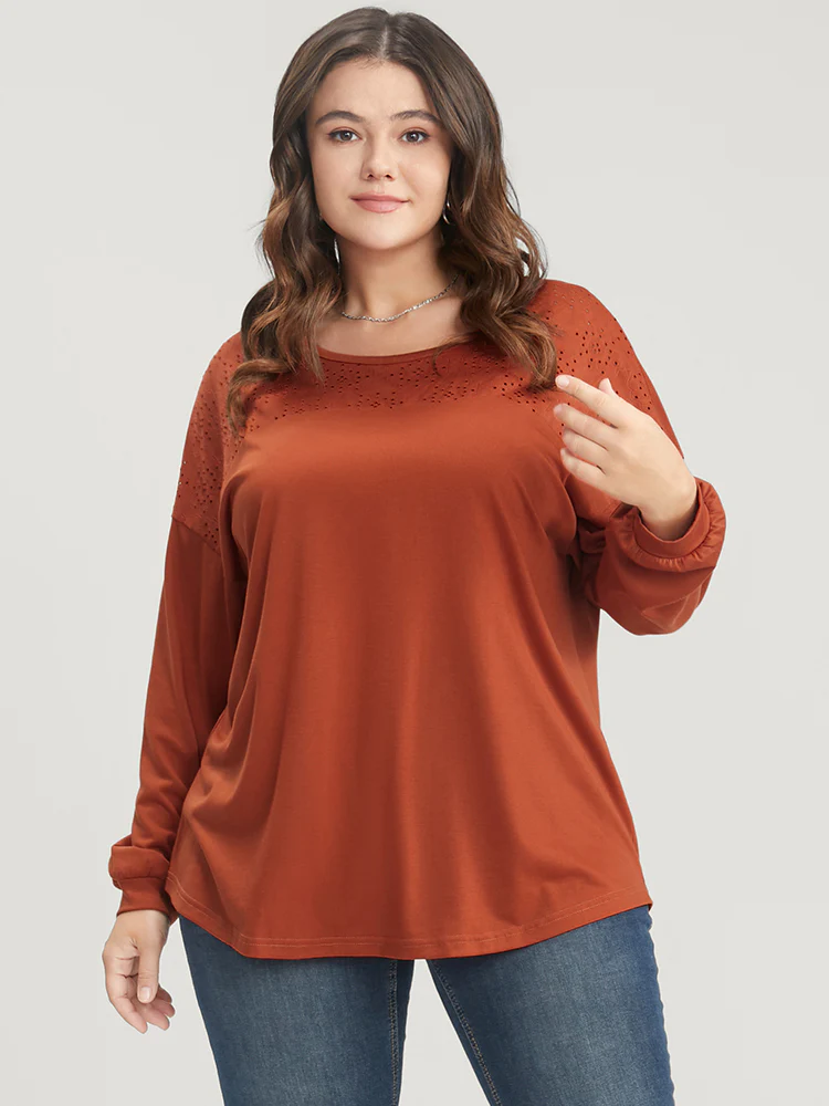Solid Round Neck Eyelet Insert Long Tee - Image 3