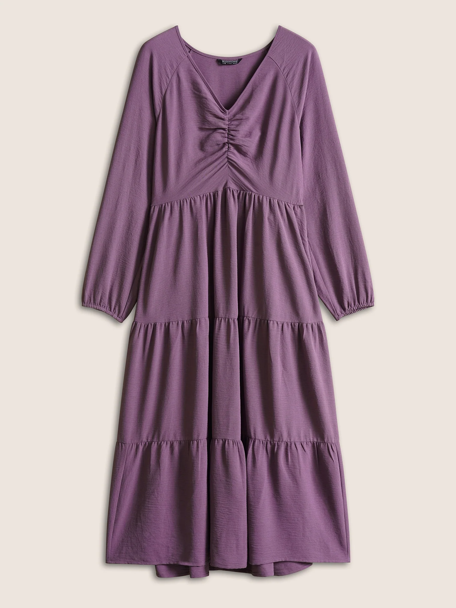 Solid Ruched Raglan Sleeve Layered Hem Dress - Image 7