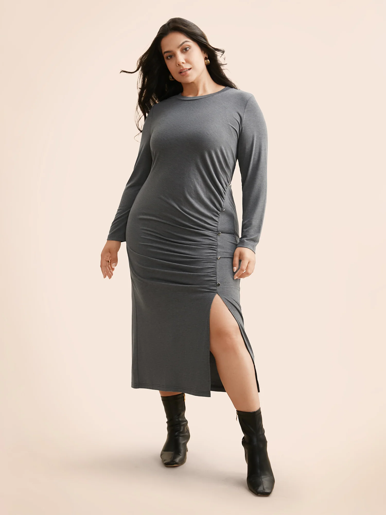 Solid Ruched Split Hem Dress - Image 3