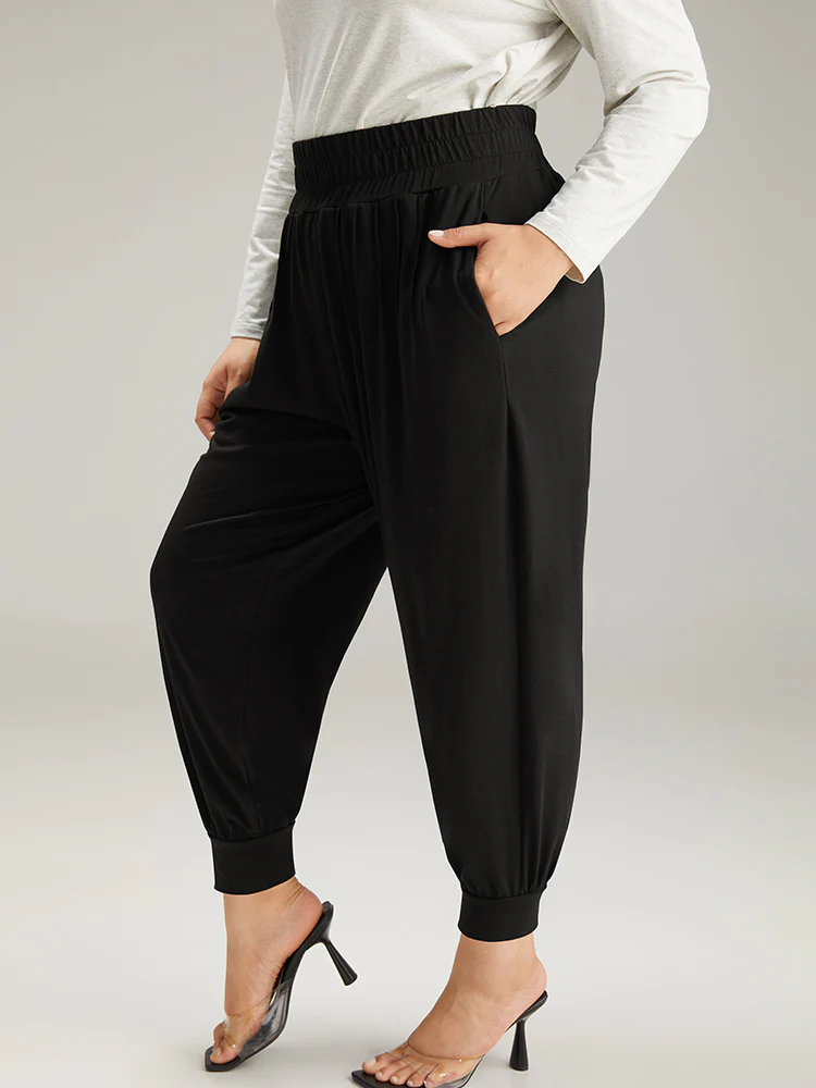 Solid Shirred Pocket Harem Sweatpants - Image 2