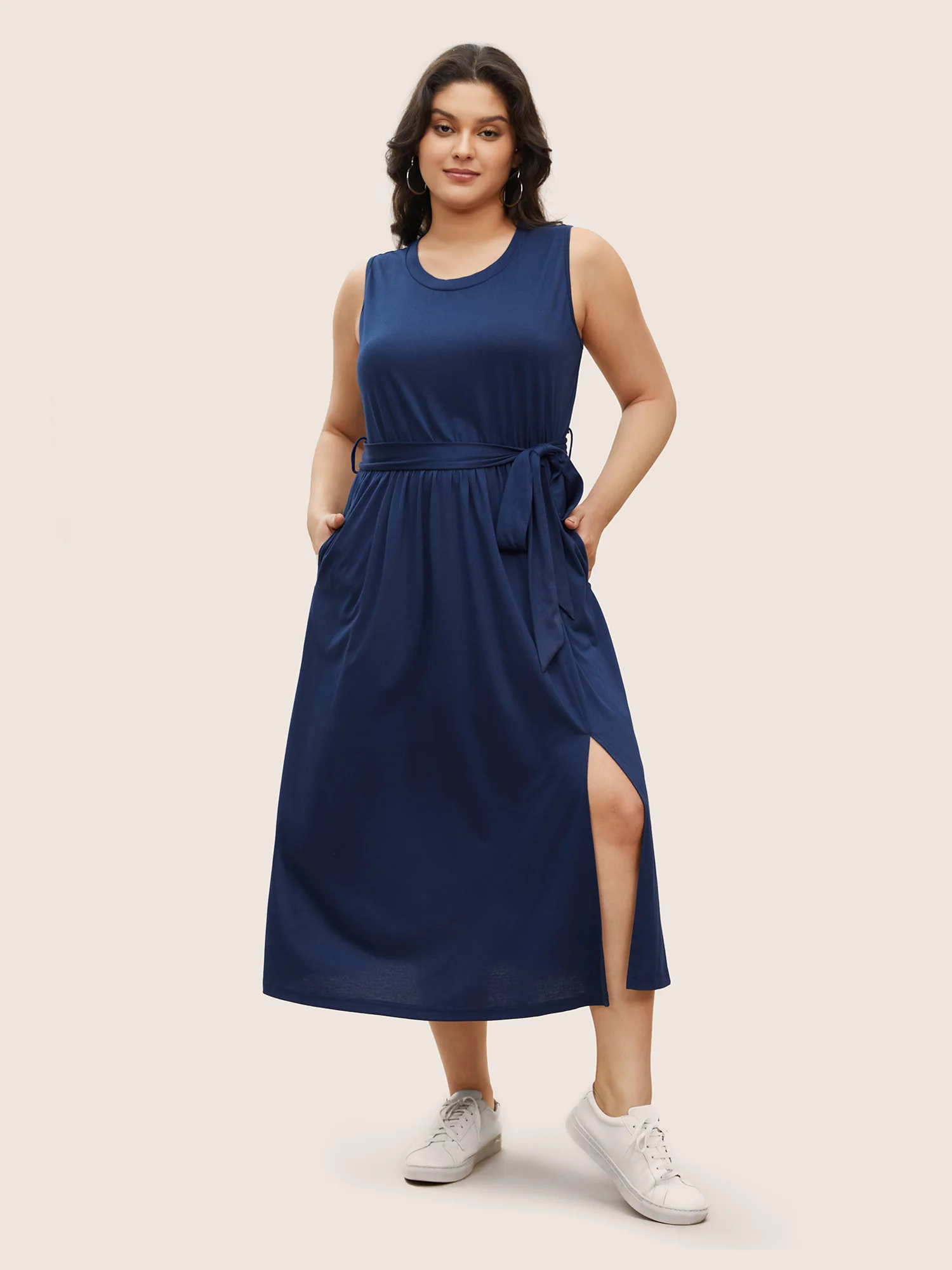 Solid Slit Hem Sleeveless Belted Dress - Image 2