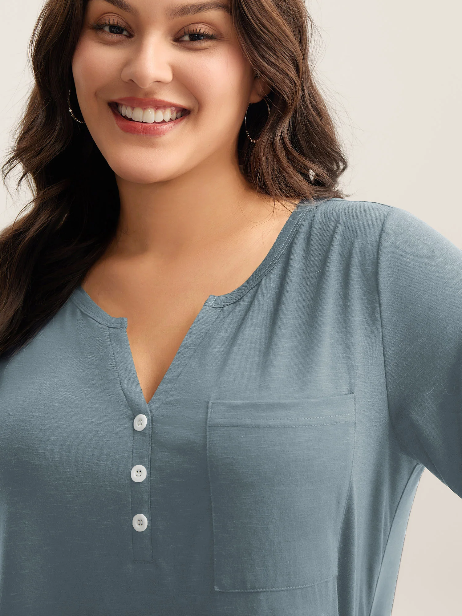 Solid Split Neck Button Detail T-Shirt - Image 22