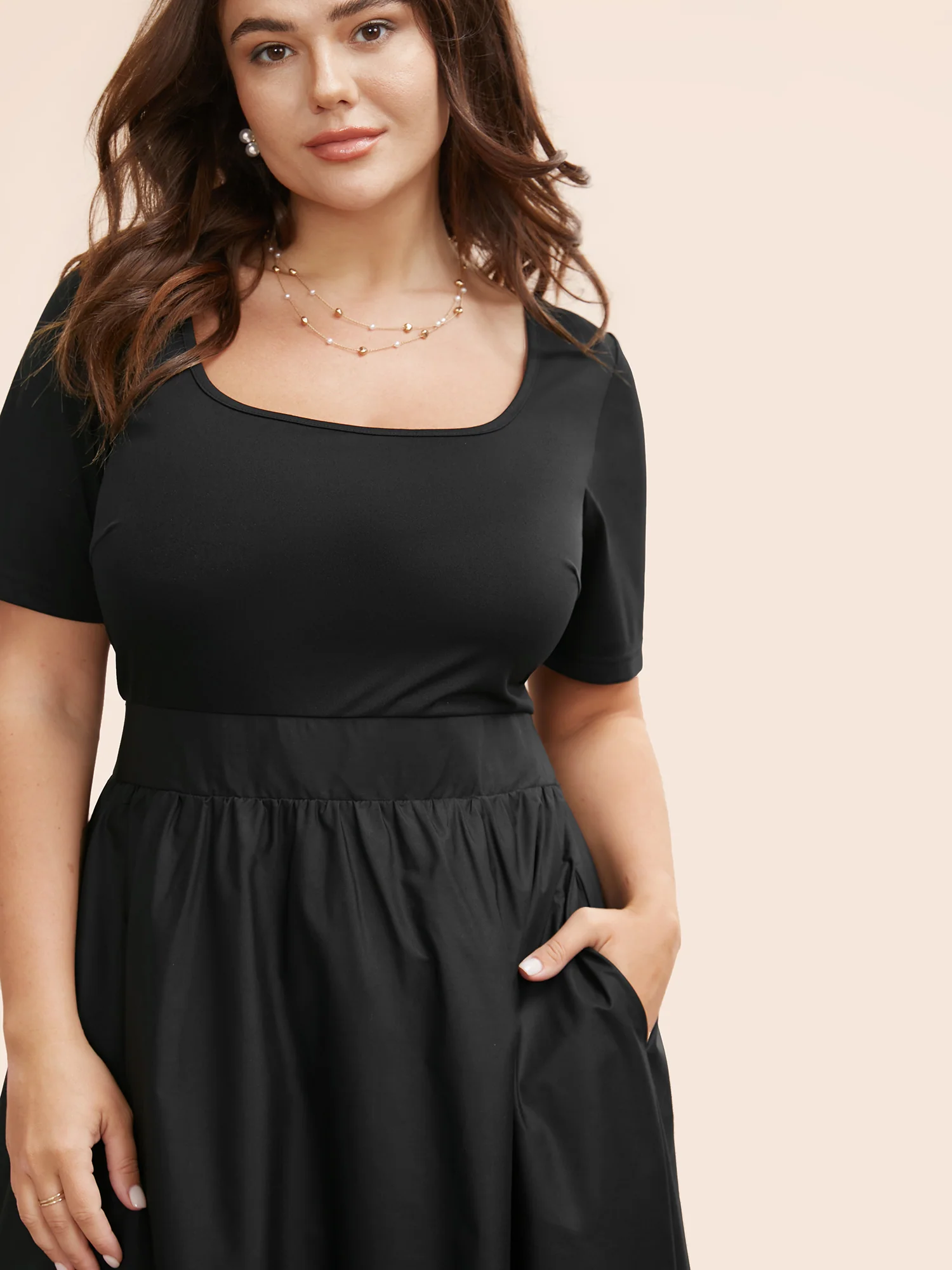 Solid Shirred Bubble Hem Midi Dress - Image 4