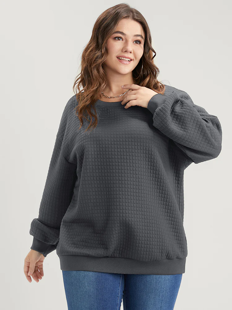 Solid Textured Drop Shoulder Sweatshirt - Image 3