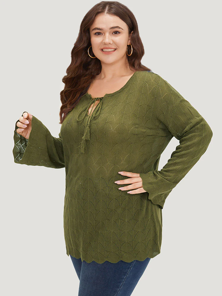 Solid Ties Bell Sleeve Scalloped Trim Breathable Pullover - Image 3