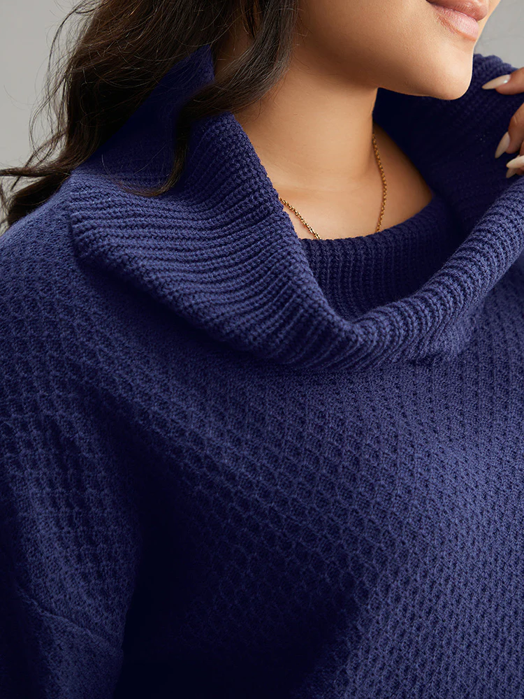 Solid Turtle Neck Split Side Pullover - Image 6
