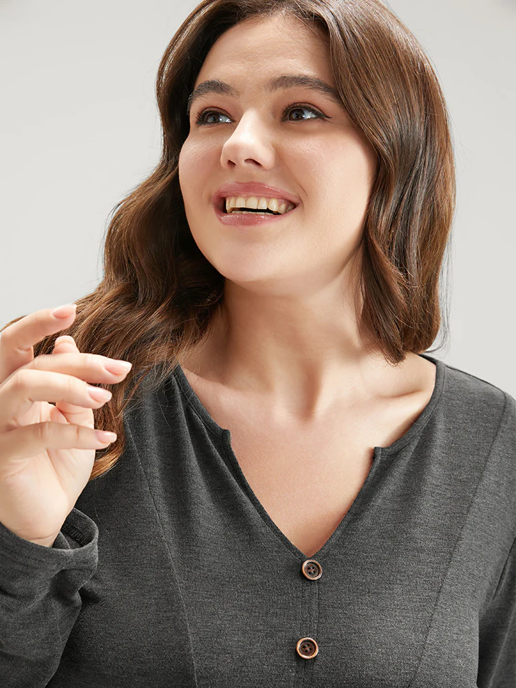 Solid V Neck Button Detail Long Tee - Image 6