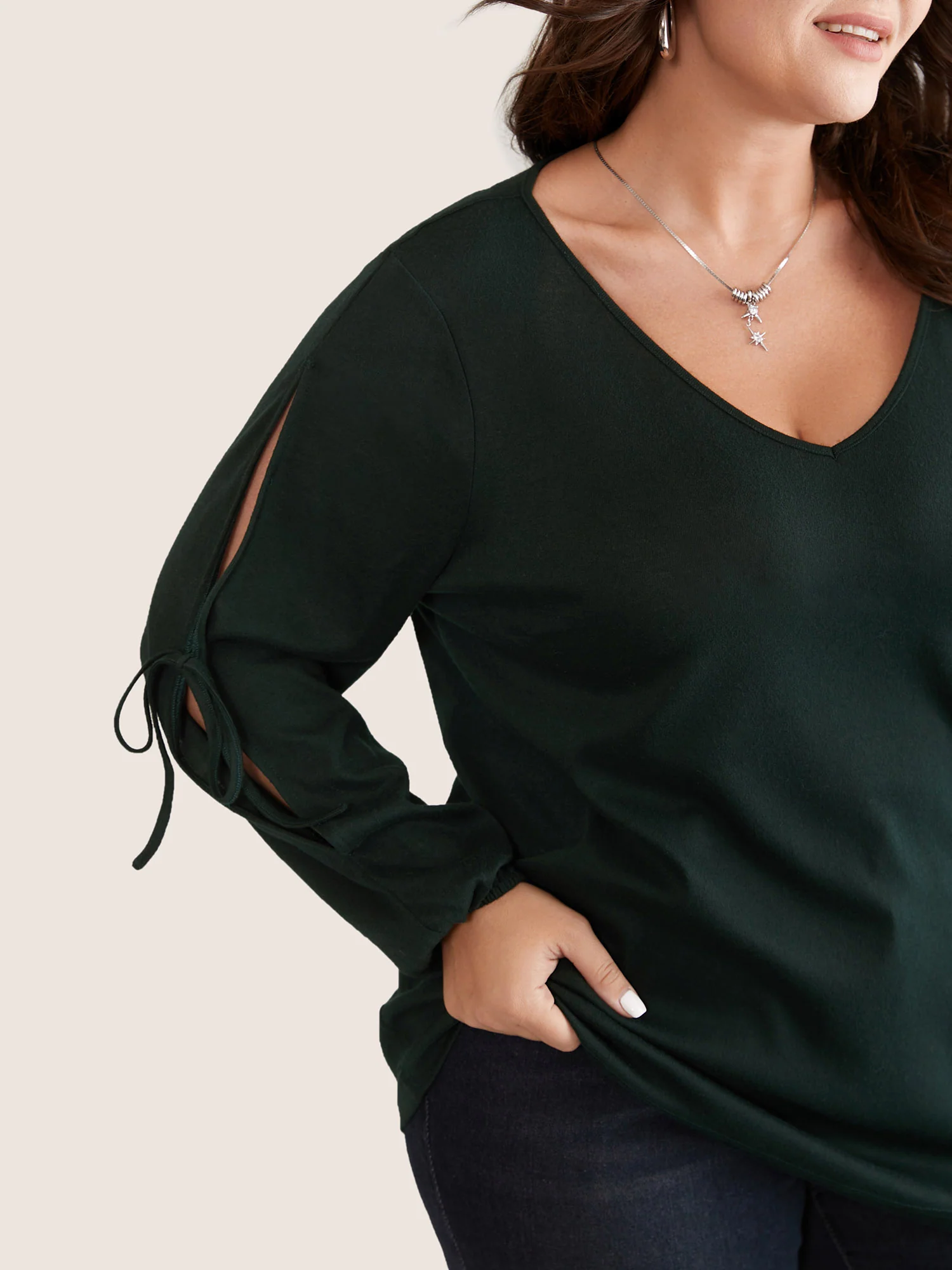 Solid V Neck Knot Ties T-shirt - Image 3