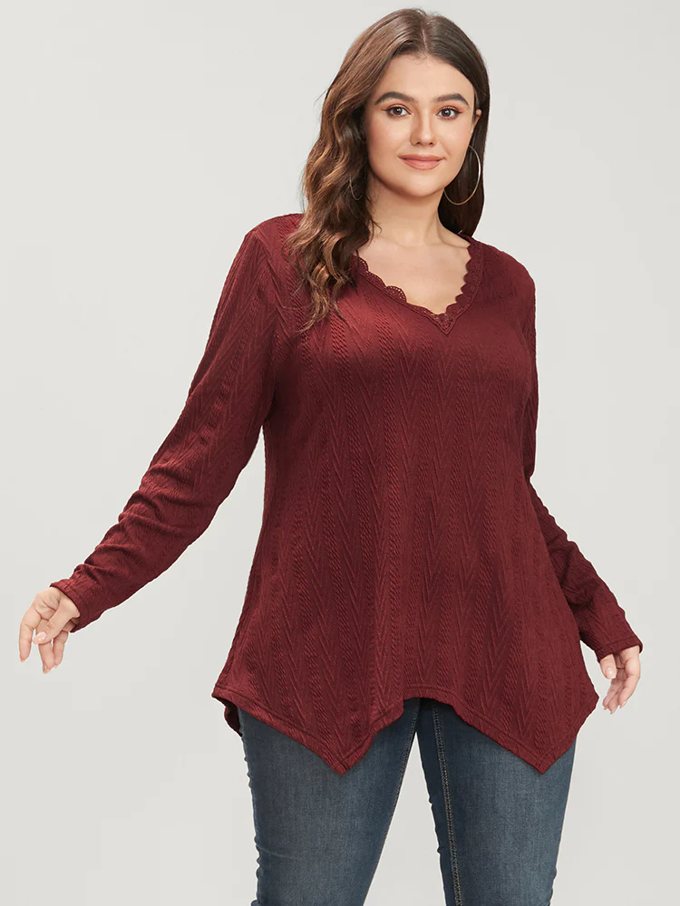 Solid V Neck Lace Trim Asymmetrical Hem Long Tee - Image 2