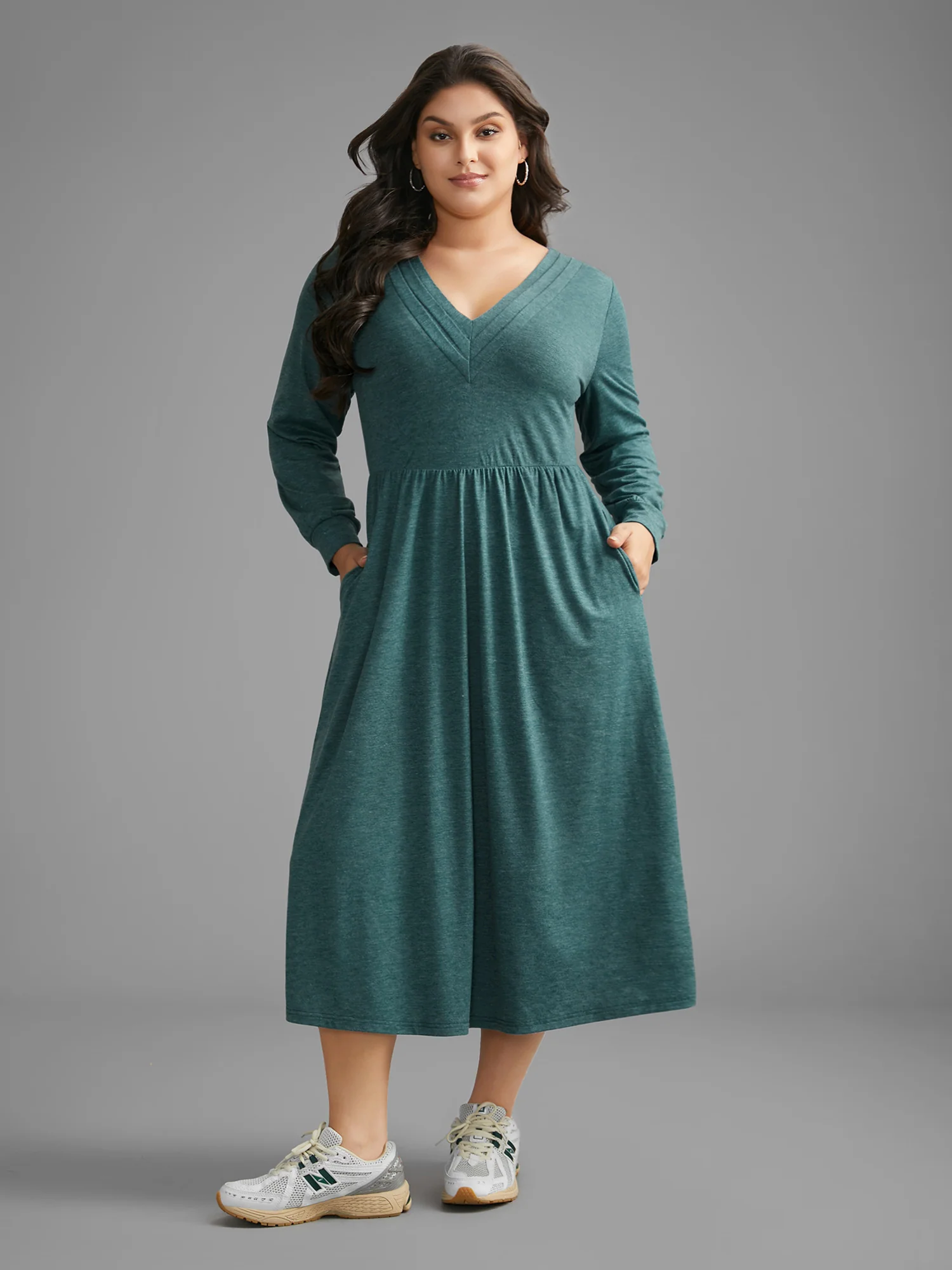 Solid V Neck Pleated Knit Dress - Image 2