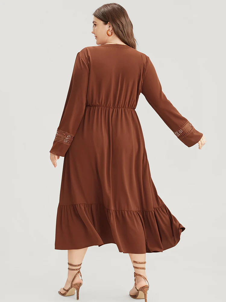 Solid V Neck Pocket Contrast Lace Ruffle Hem Dress - Image 3