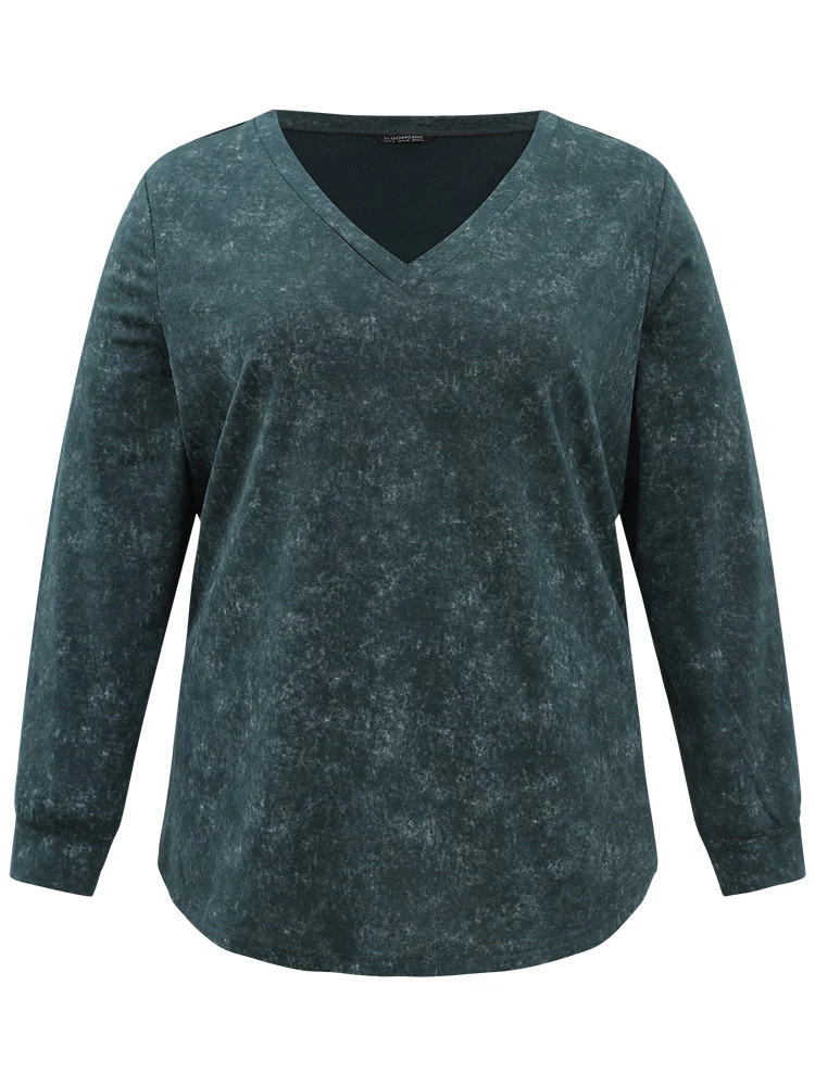 Solid Vintage V Neck Sweatshirt - Image 8
