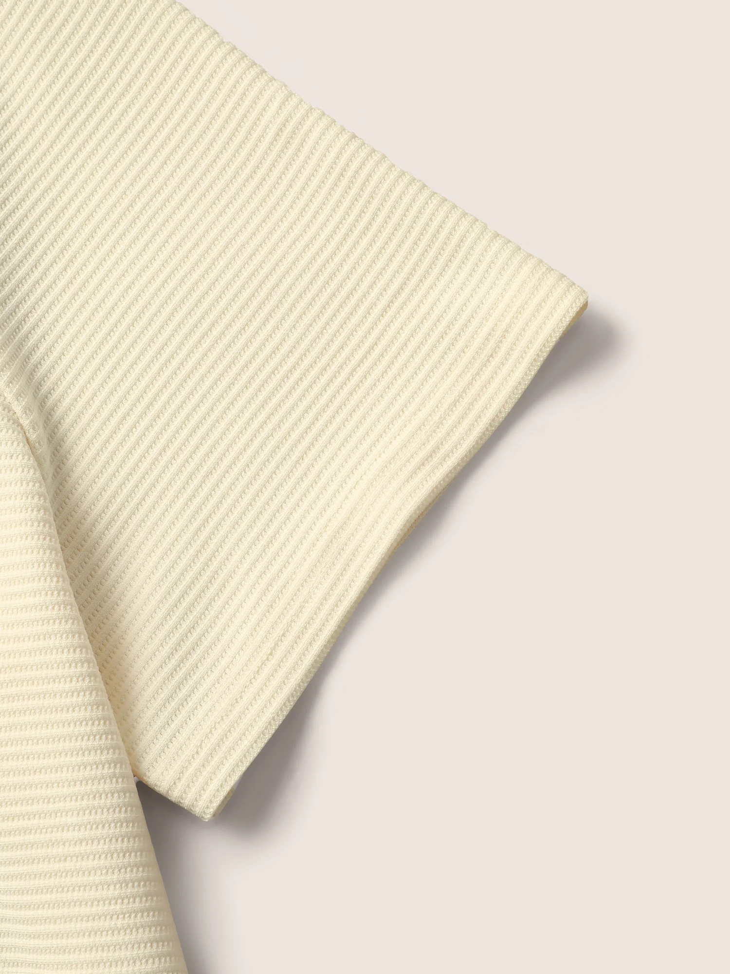 Solid Waffle Knit Patched Pocket T-shirt - Image 5