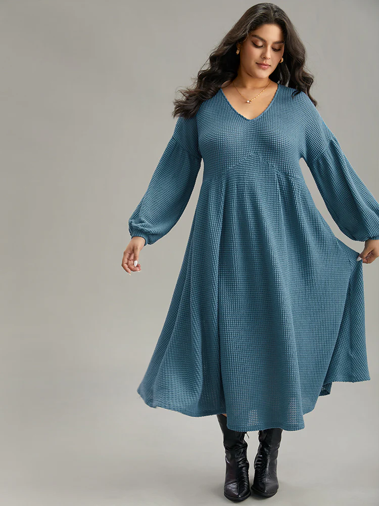 Solid Waffle Knit Pocket Lantern Sleeve Dress - Image 4