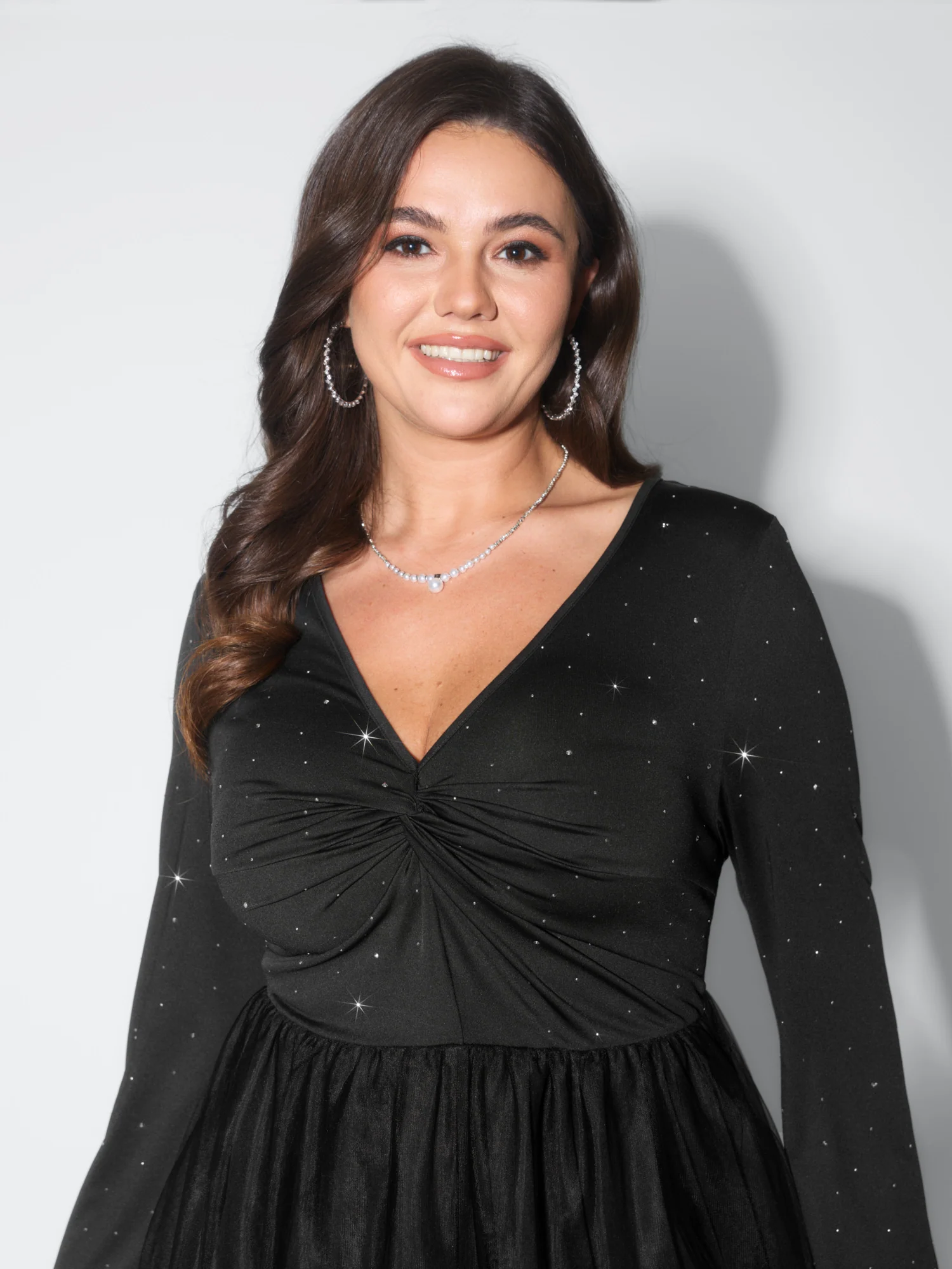 Sparkly Mesh Pockets Ruched Bodice Midi Dress - Image 2