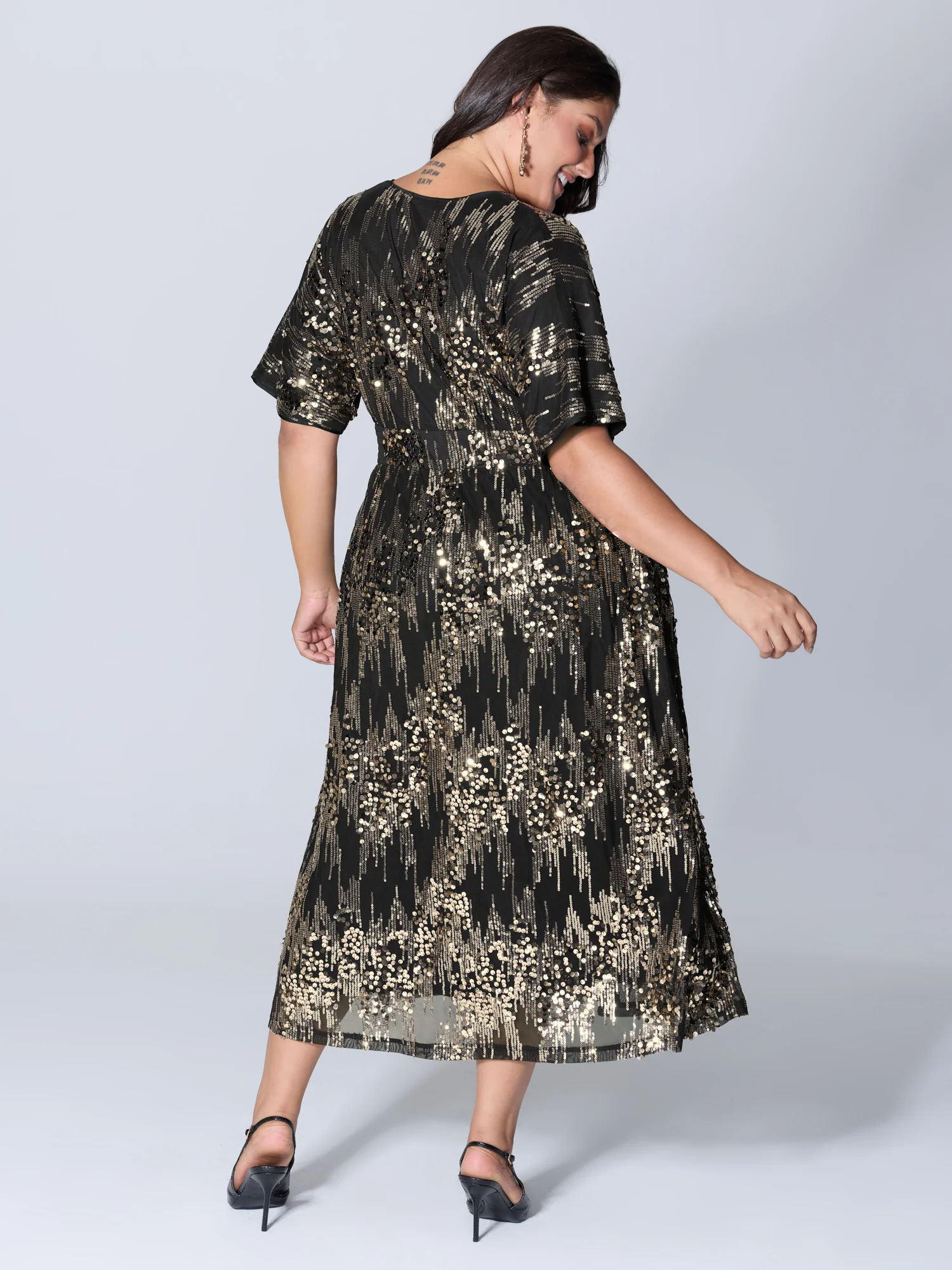 Sparkly Sequins Wrap Neck Midi Dress - Image 5