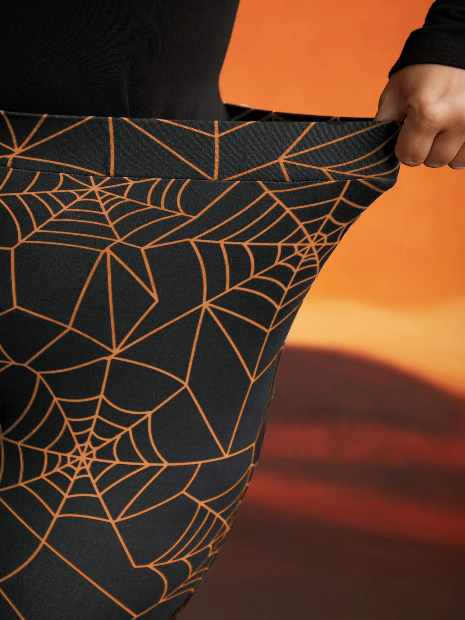 Spider Web Printed Slim-Fit Pants - Image 3
