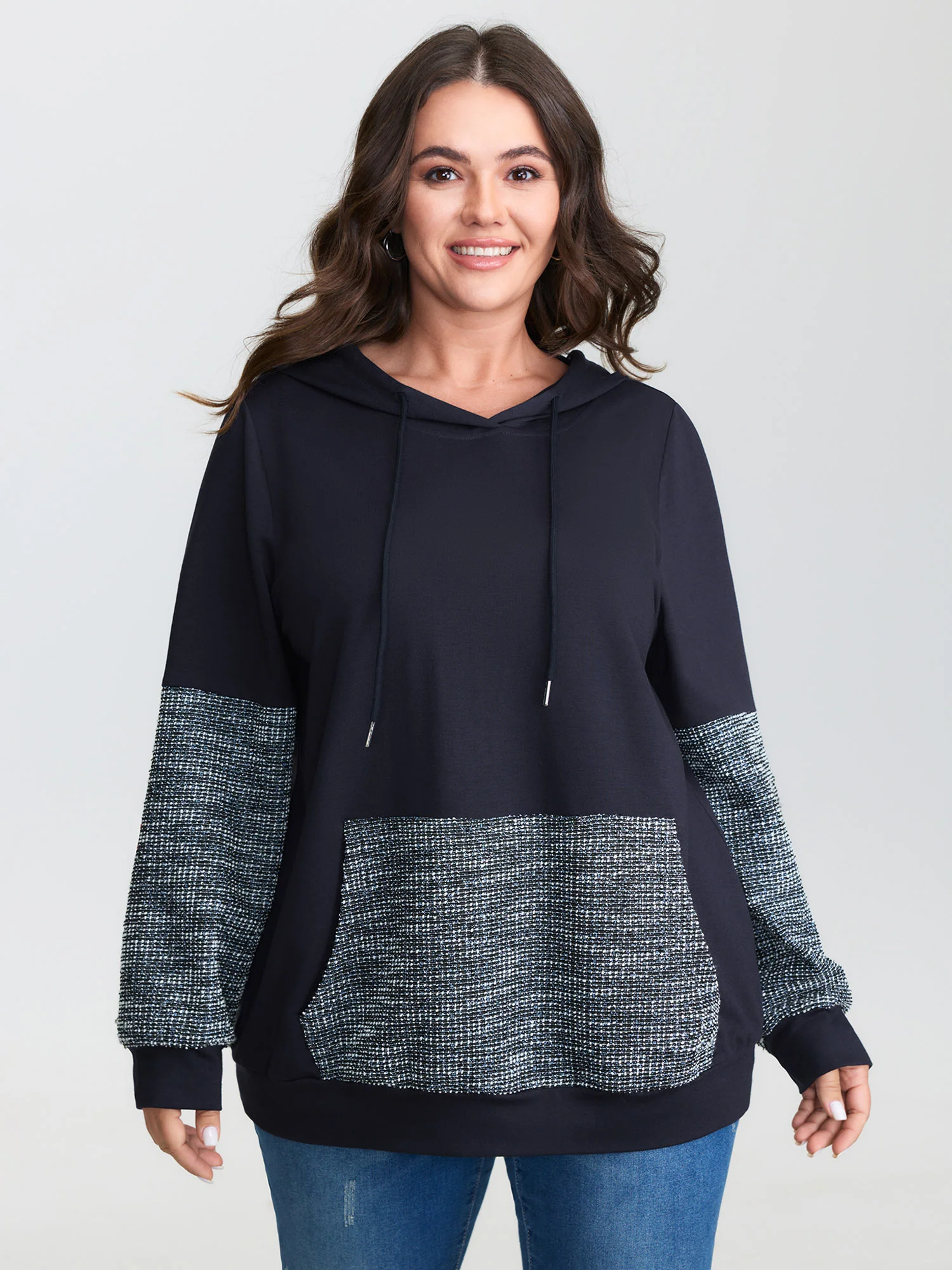 Spliced Color Contrast Textured Hoodie - Image 8