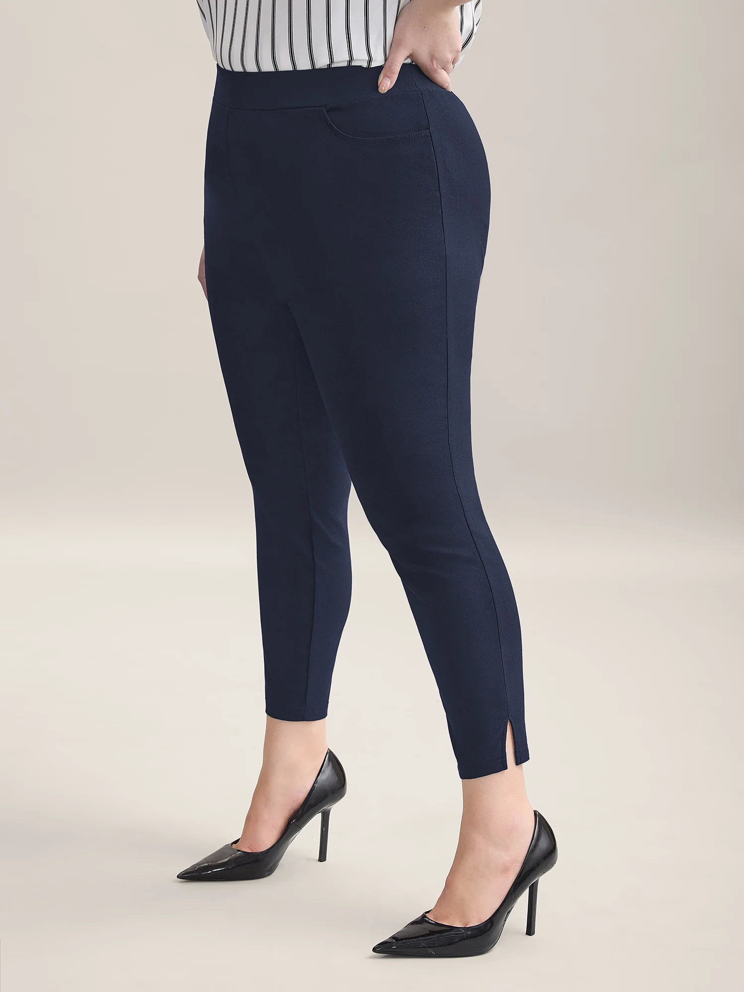 Stretch Split Hem Pockets Skinny Pants - Image 12
