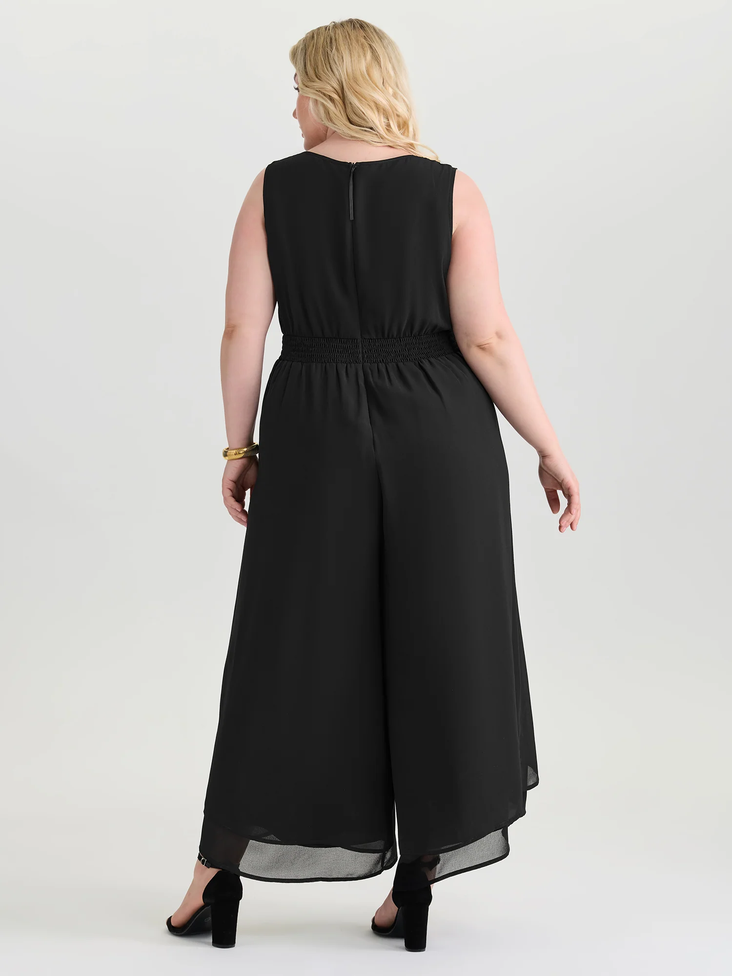 Split Neckline Curvy Hem Plain Jumpsuit - Image 5