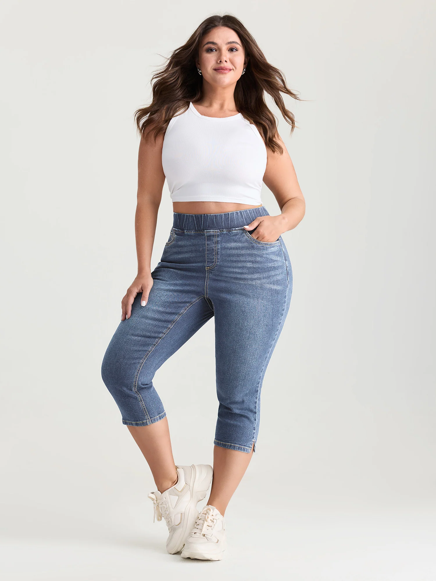 Pull-On Stretchy Waist Skinny-Fit Capri Jeans - Image 9