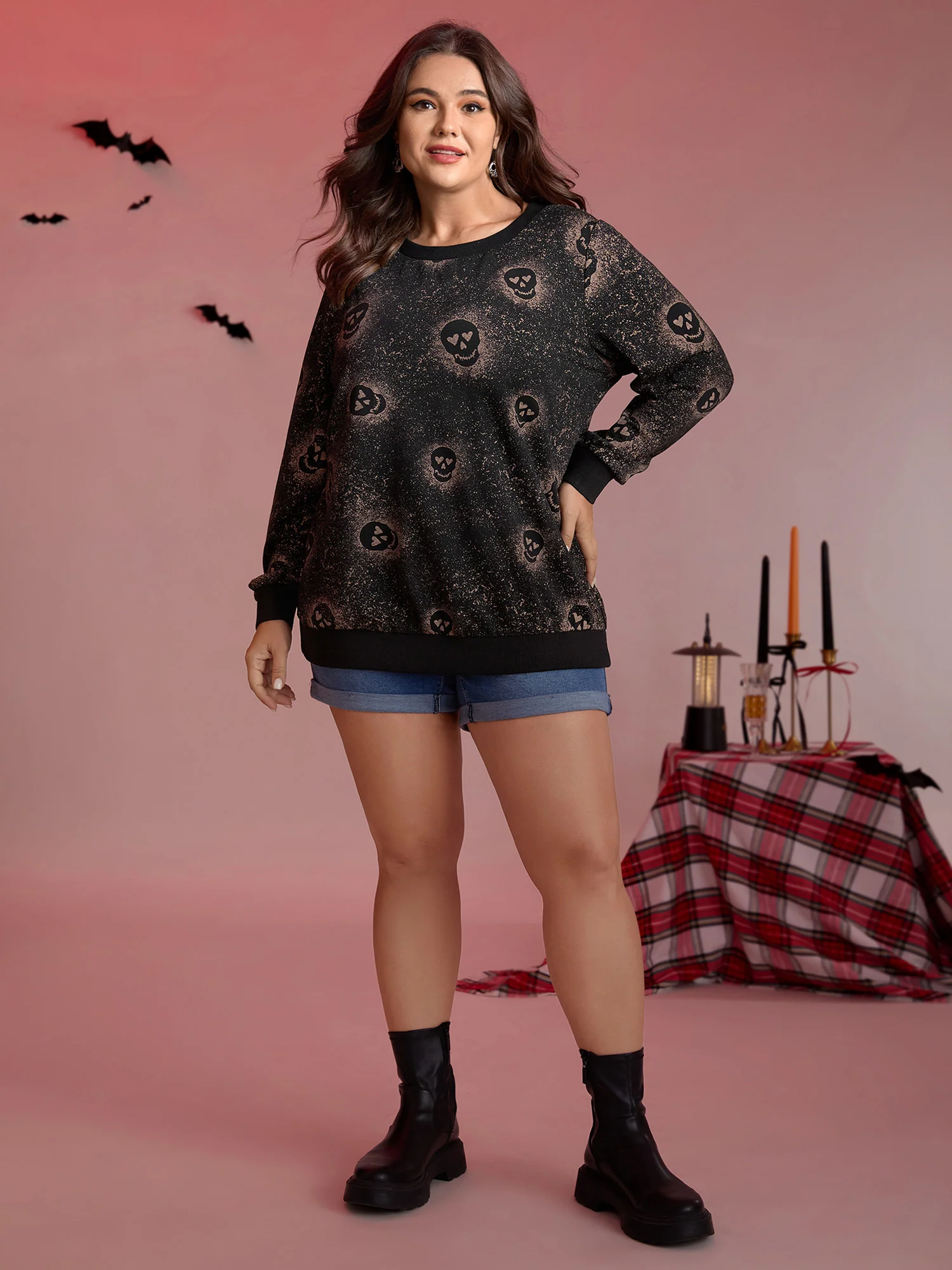 Spooky Skull Print Ribbed Hem Sweatshirt - Image 3