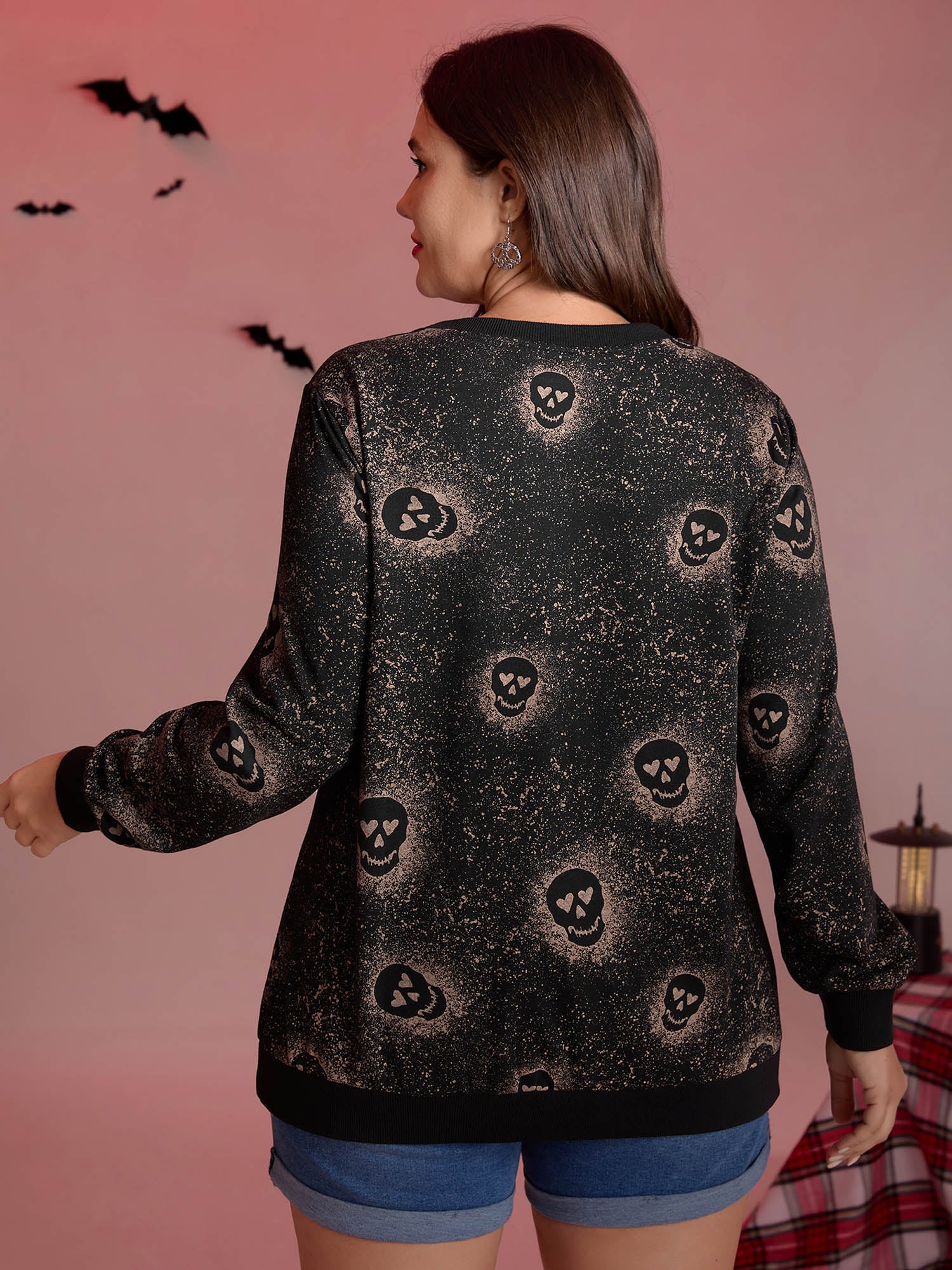 Spooky Skull Print Ribbed Hem Sweatshirt - Image 4