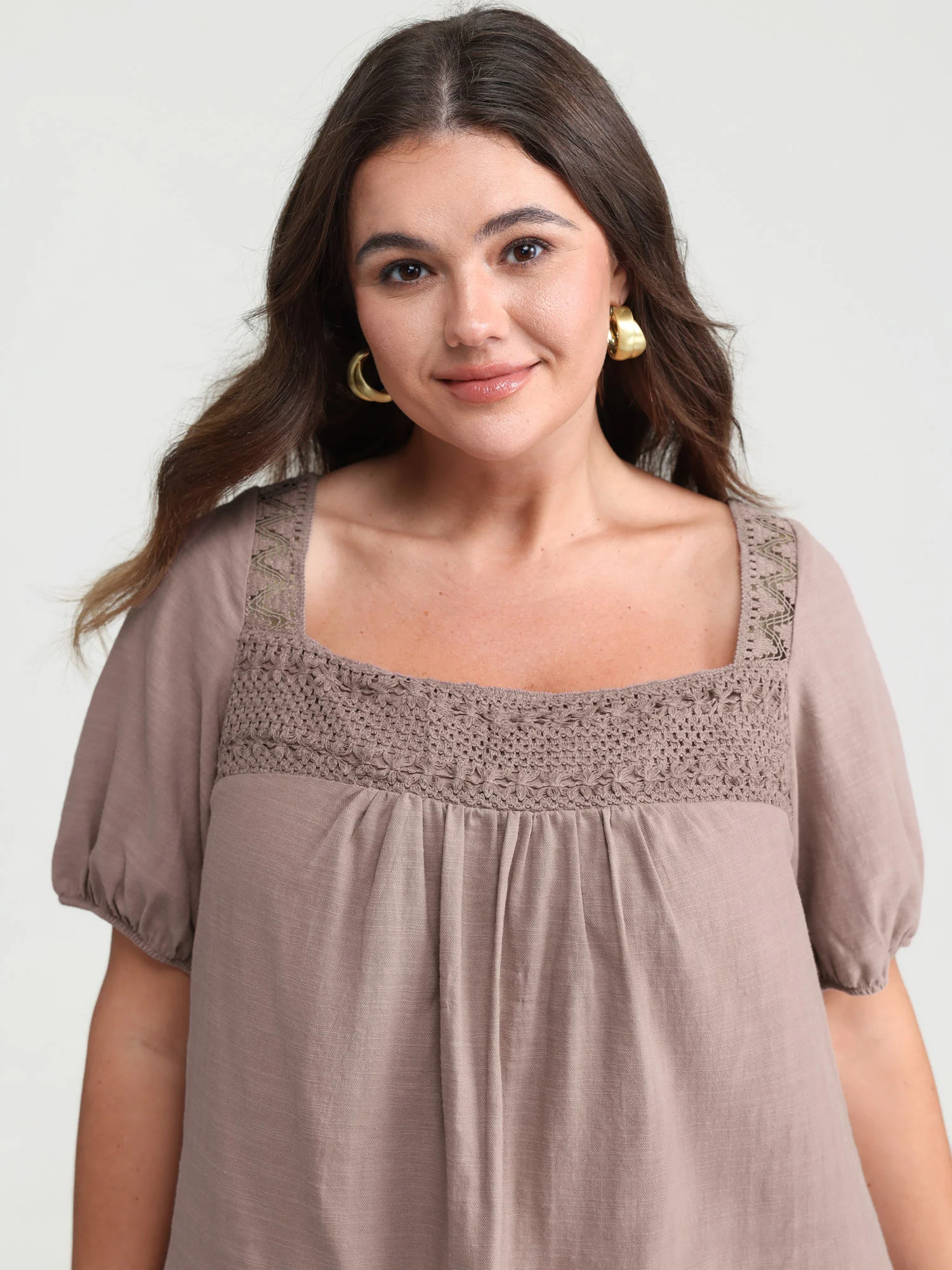 Square Neck Ruched Open Back-Tie Blouse - Image 4