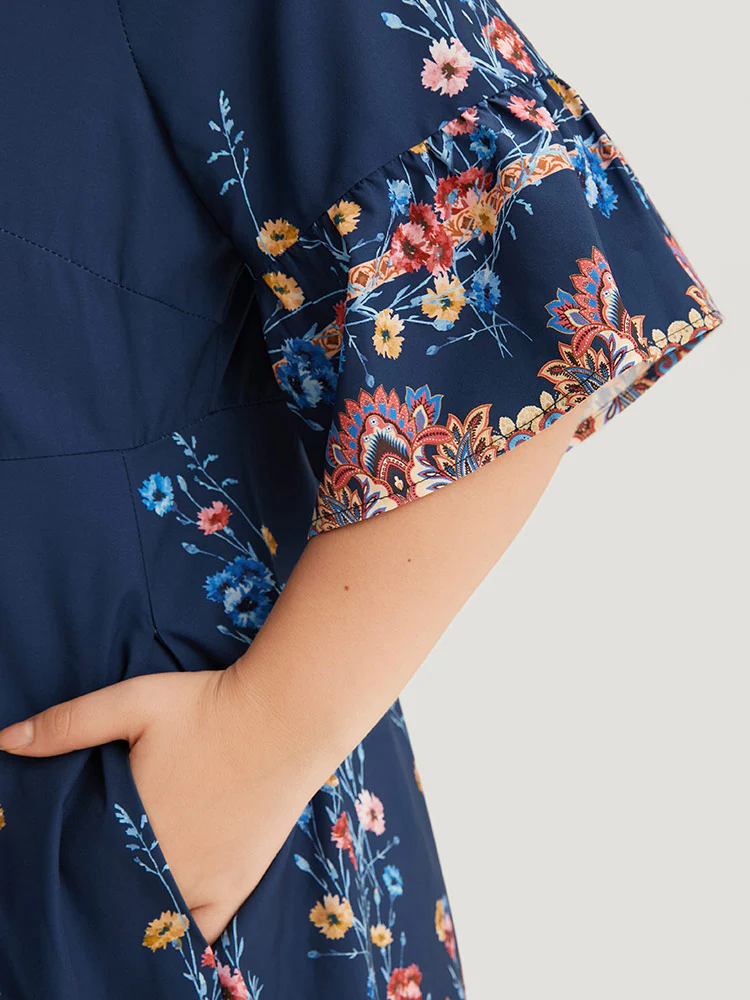 Star & Bandana Print Notched Ruffle Dress - Image 8