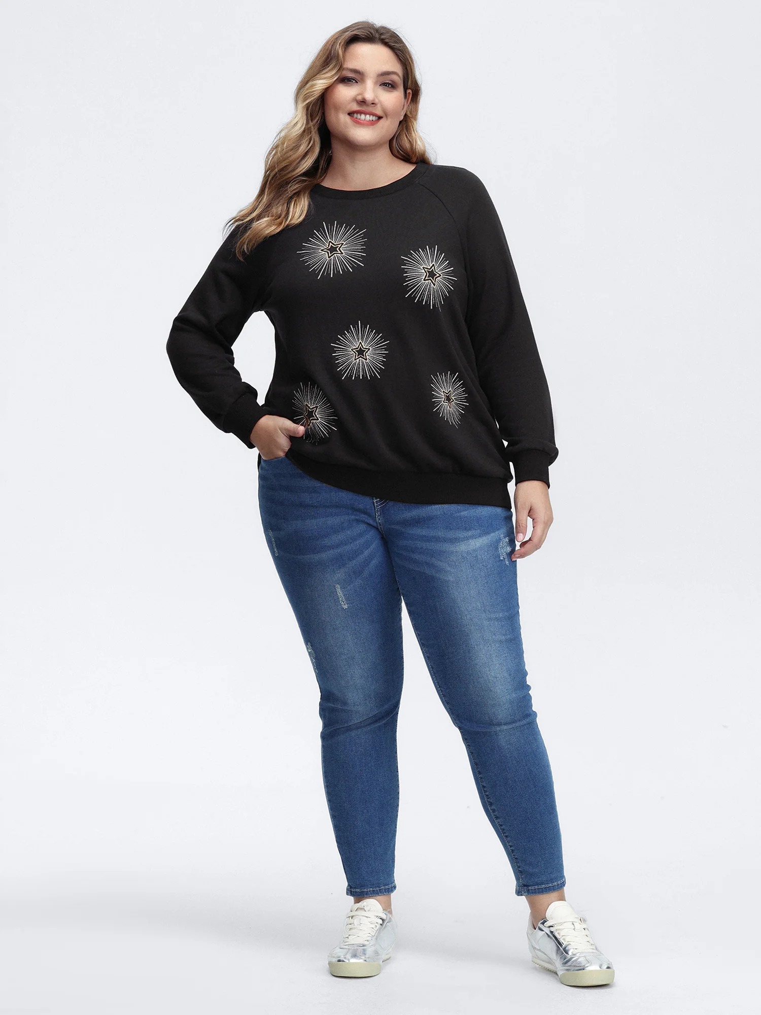 Star Embroidery Round Neck Sweatshirt - Image 3