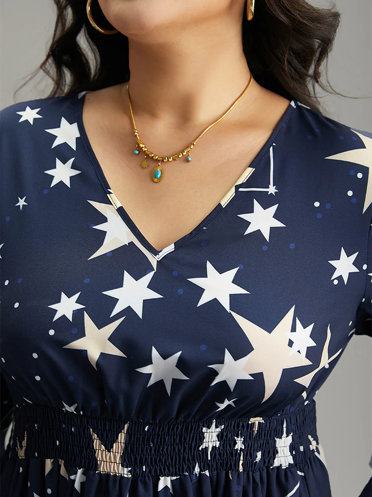 Star Geometric Shirred Pocket Dress - Image 8